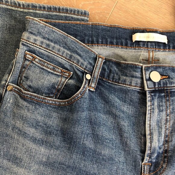 BCBGMAXAZRIA Tomboy 5 Pocket Distressed Med Wash Straight Leg Jeans Blue Sz 29 - Picture 7 of 8